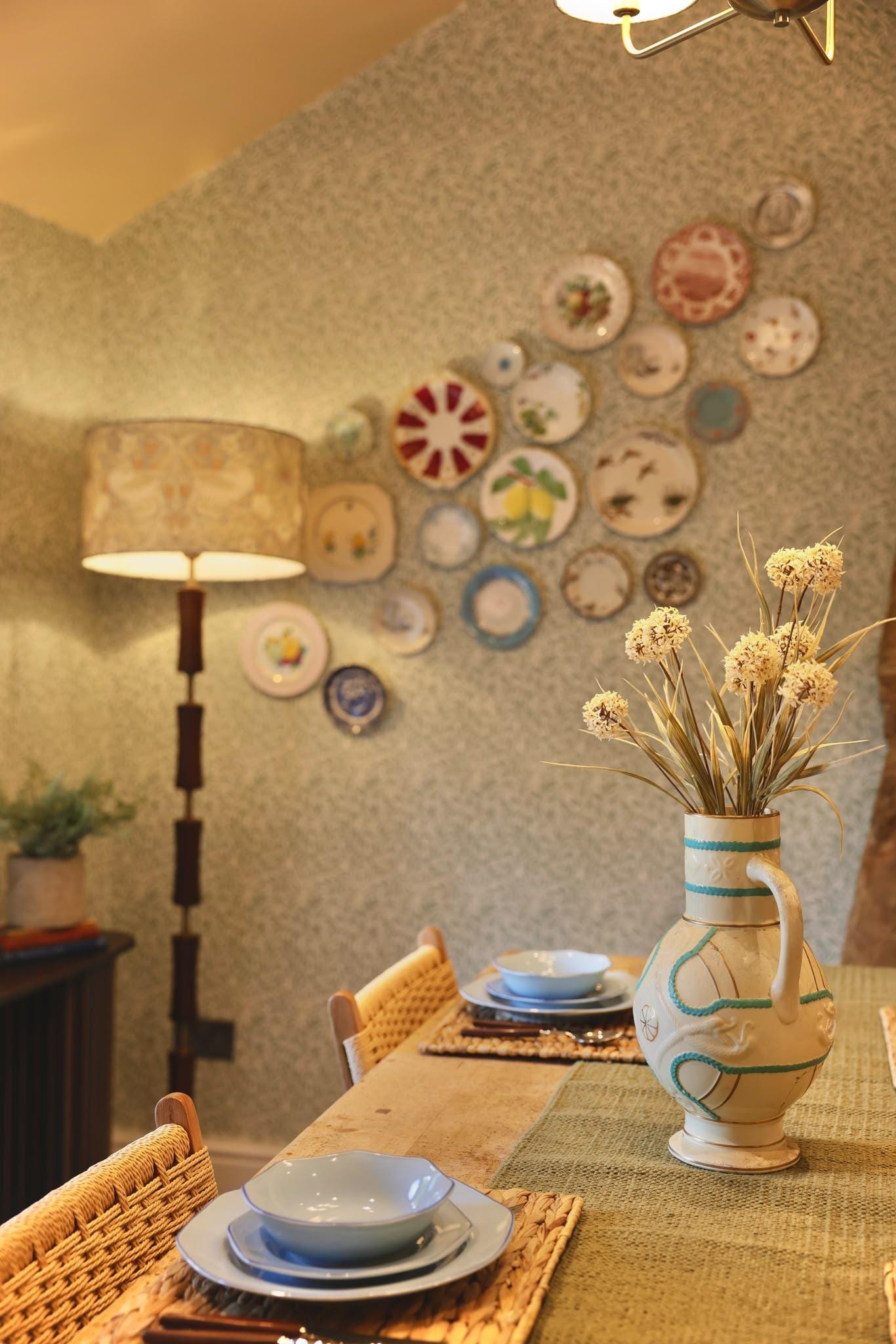 Dining Area 1